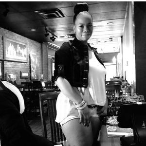 Meet your Posher, Kimberly